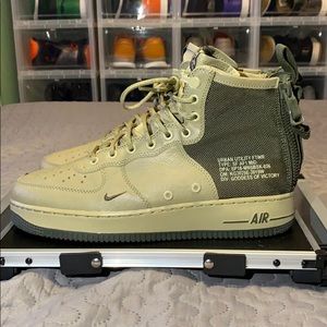 Air Force 1 Sneakers Sz. 9.5